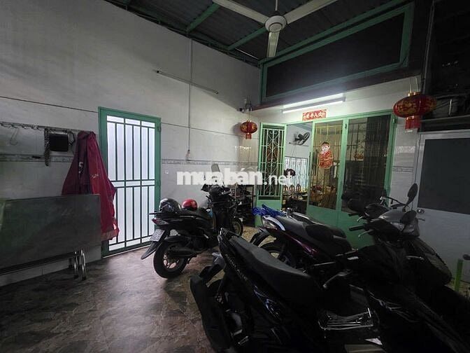 TÌM CHỦ MỚI CHO MẶT BẰNG MẶT TIỀN SIÊU ĐẸP - VỊ TRÍ ĐẮC ĐỊA