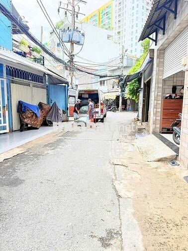  91/17/14 trần tấn phương tân sơn nhì 4x16 trệt lầu giá 12 triệu tháng