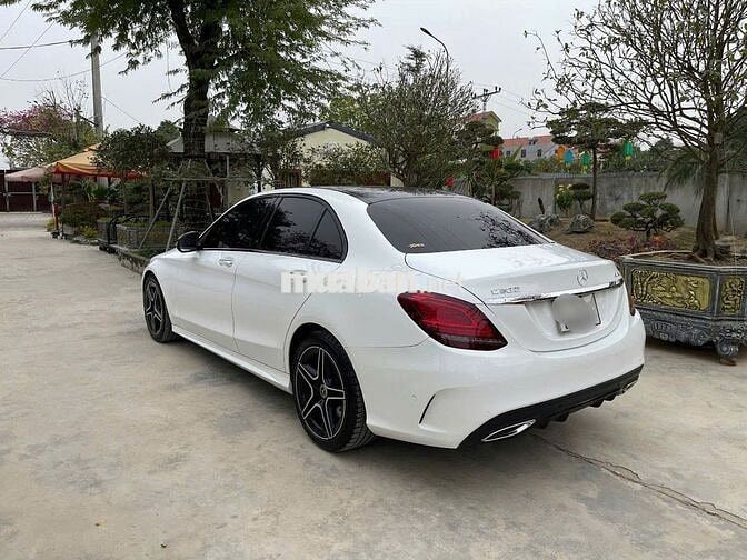 Chính chủ bán C300 AMG sản xuất 2019