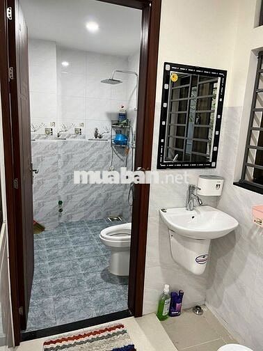 Cho thuê nhà 3 tầng full nội thất gần Minh Mạng, 4PN, 20 triệu