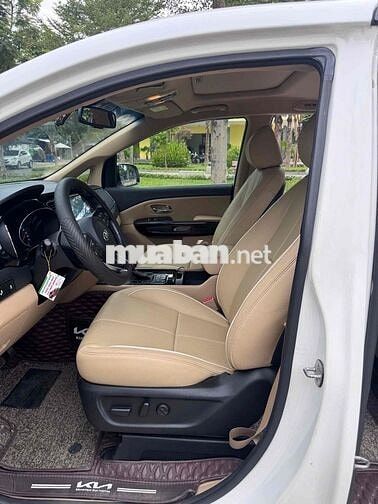 Kia Sedona 2018 Dầu 7 chỗ Trắng