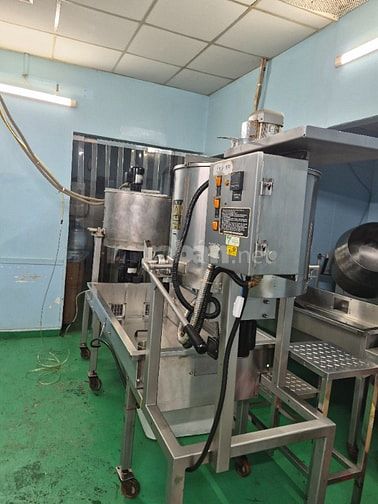 BÁN DÂY CHUYỀN BẮP RANG BƠ & TỦ SẤY kèm KHAY XOAY
