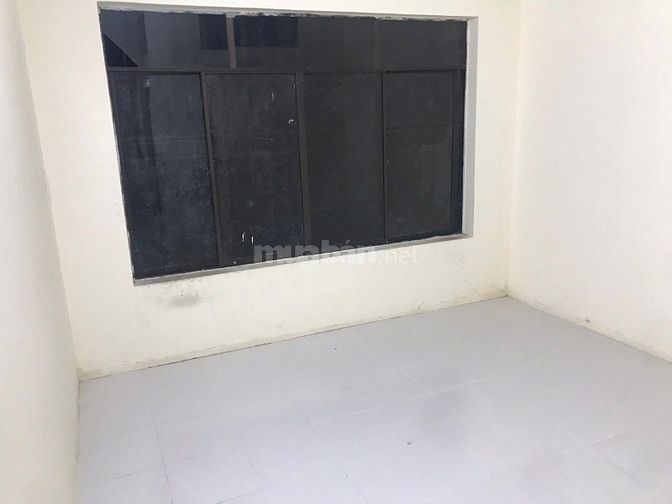 CHO THUÊ NHÀ 2MT LÃNH BINH THĂNG, P.11, Q.11, 28TR.