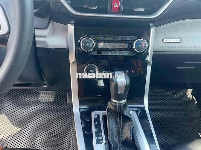 Toyota Veloz Cross Top 2023 Trắng 15000 km