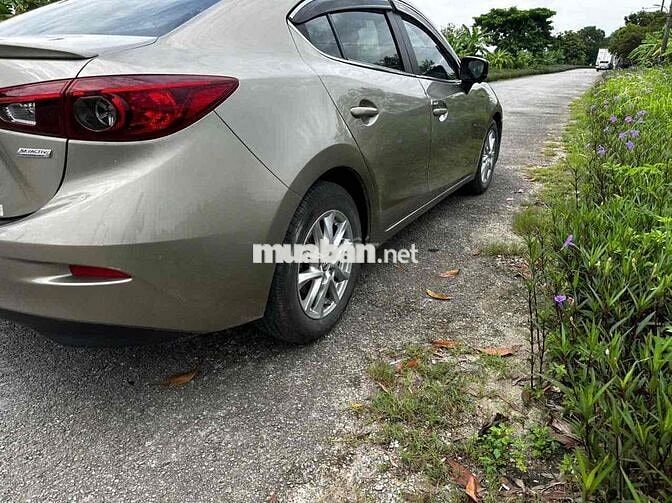Mazda Mazda 3 2018 Vàng cát