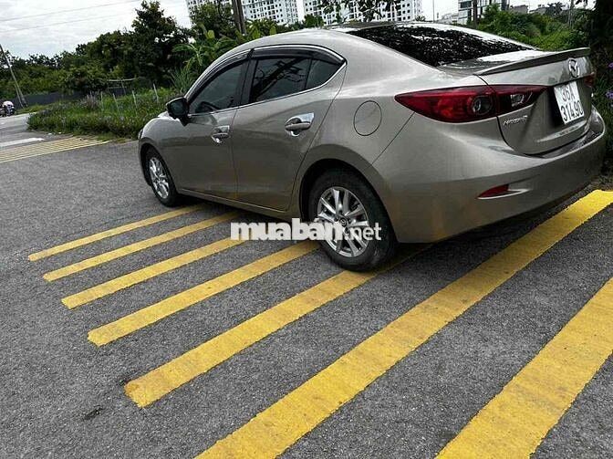 Mazda Mazda 3 2018 Vàng cát