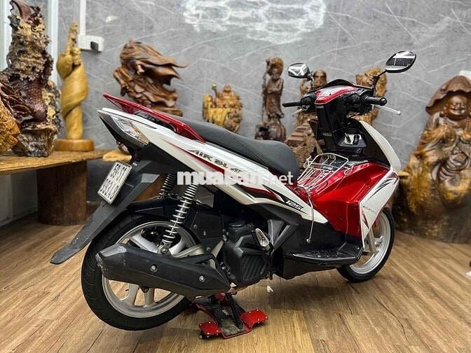 Honda Airblade chính chủ biển sg máy bao êm