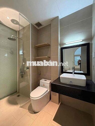 CHO THUÊ CĂN HỘ CAO CẤP NGAY HAI BÀ TRƯNG QUẬN 1 MỚI TOANH 100% GIÁ RẺ
