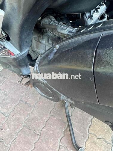 Yamaha NVX 2018 Đen, Đỏ 33964 km