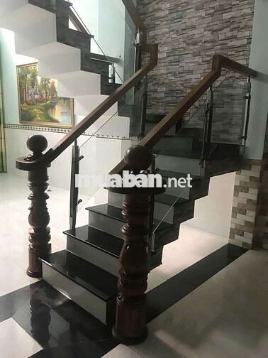Cho thuê nhà Quang Trung P8 1 trệt 1 lửng 3 lầu 5PN 5WC HXH  15 triệu
