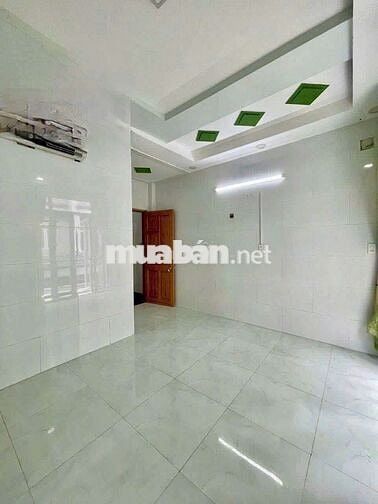 Cho thuê nhà Quang Trung P8 1 trệt 1 lửng 3 lầu 5PN 5WC HXH  15 triệu
