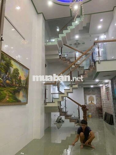 Cho thuê nhà Quang Trung P8 1 trệt 1 lửng 3 lầu 5PN 5WC HXH  15 triệu
