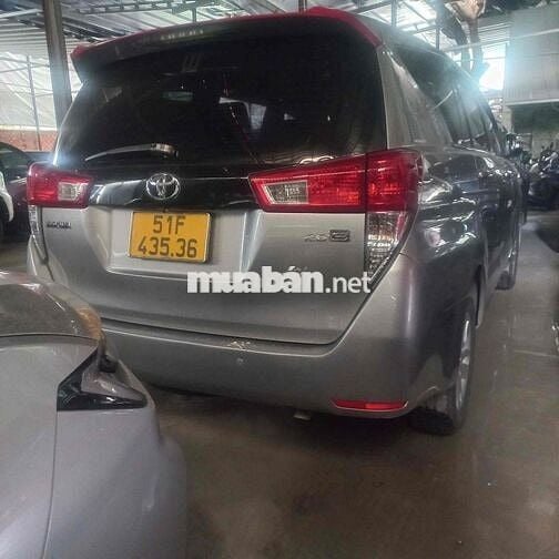 Toyota Innova 2016 Bạc 8 chỗ