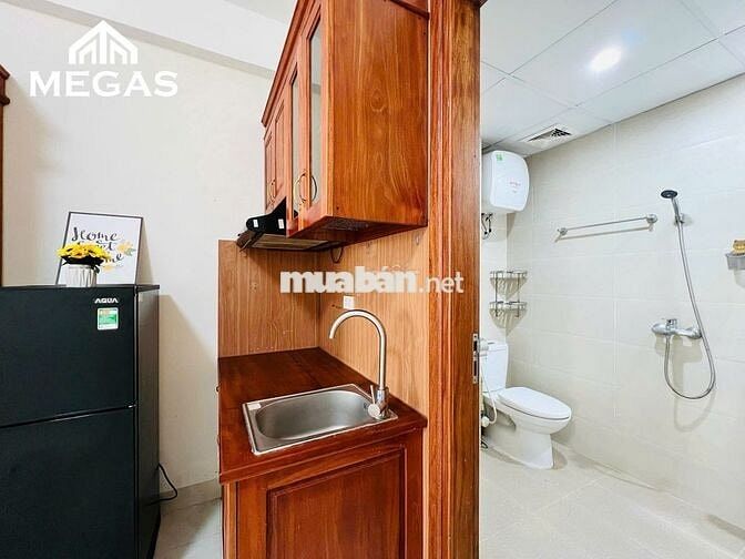 CHO THUÊ STUDIO 1N1K BAN CÔNG CỬA SỔ NGAY NGUYỄN KHANG, THÀNH THÁI