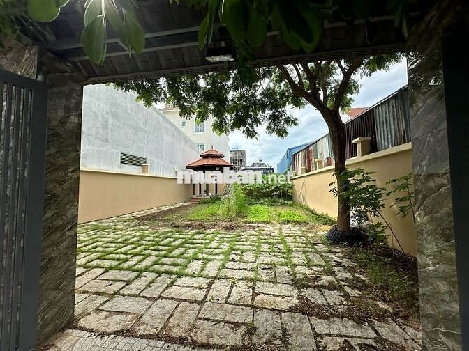 CHỈ MỘT LÔ! Đất thổ cư 215m² đường Ngư Phủ – ngang rộng, dễ xây dựng