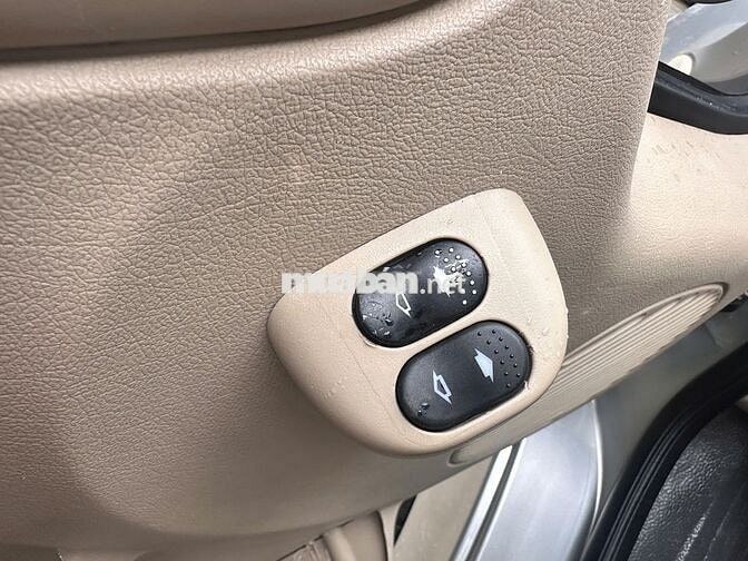 Ford Transit 2017 16 chỗ Bạc