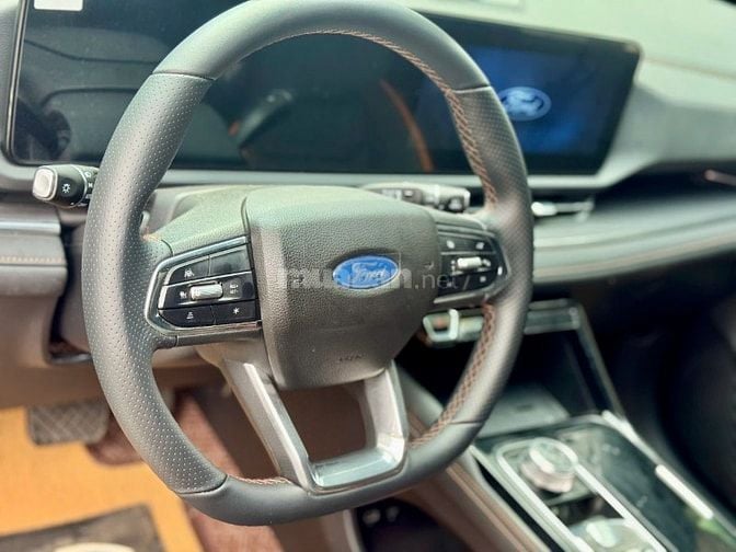 Territory Titanium 2026 Form mới siêu lướt 3000km giá 779tr