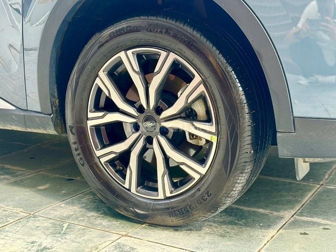 Territory Titanium 2026 Form mới siêu lướt 3000km giá 779tr