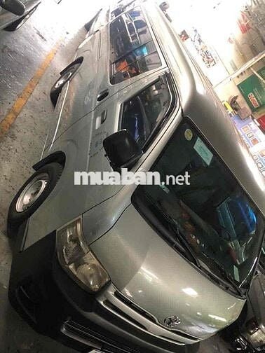 Toyota Hiace 2011 3,5,6,9 chỗ Bạc