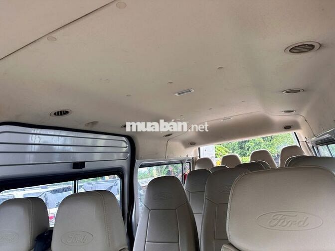 Ford Transit 2017 16 chỗ Bạc