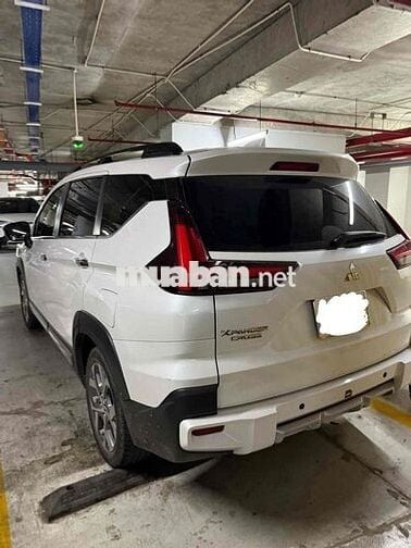 Mitsubishi Xpander Cross 2023 Trắng 15000km
