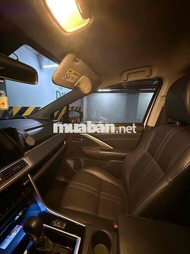 Mitsubishi Xpander Cross 2023 Trắng 15000km