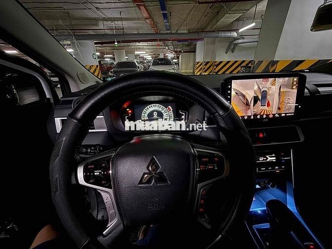Mitsubishi Xpander Cross 2023 Trắng 15000km