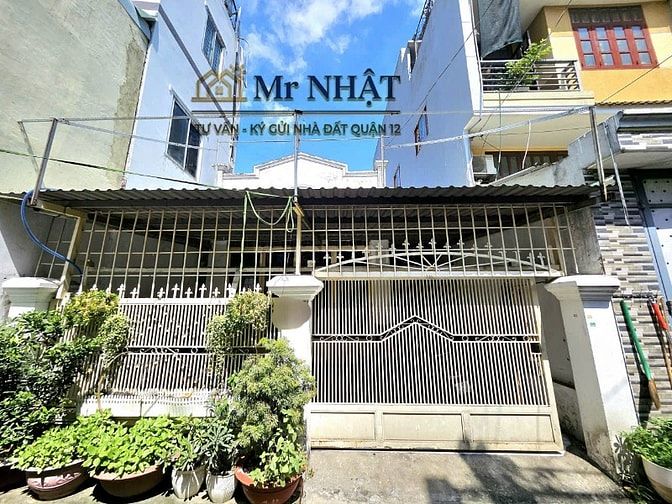 Bán nhà Đông Hưng Thuận Quận 12 - Hẻm oto - Sổ hồng riêng 6m x 18m