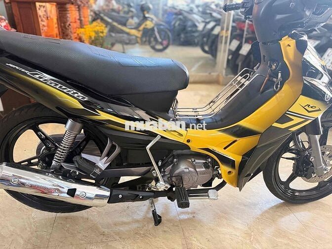 Yamaha Jupiter Gravita RC Đen vàng