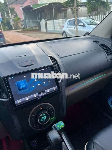 Chevrolet Colorado 2015 2 cầu STD Đỏ
