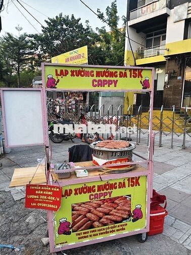 tuyển nhân viên bán lạp xưởng