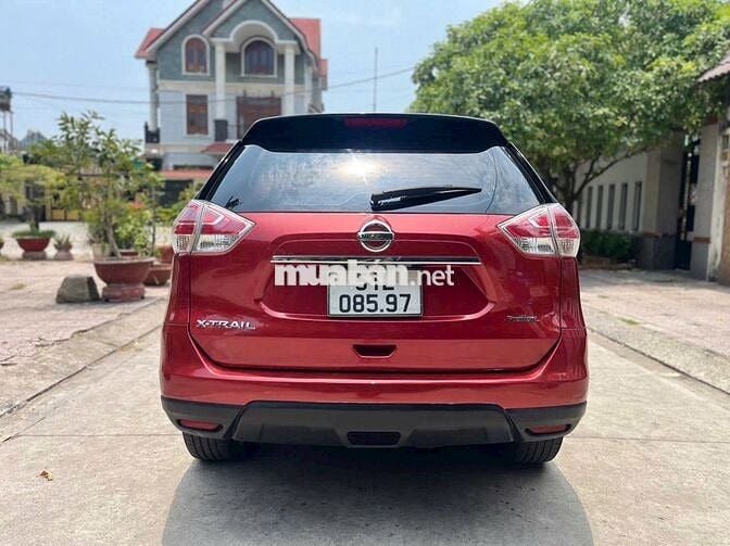 Nissan X-Trail Premium 2.0 7 chỗ 2017 Đỏ