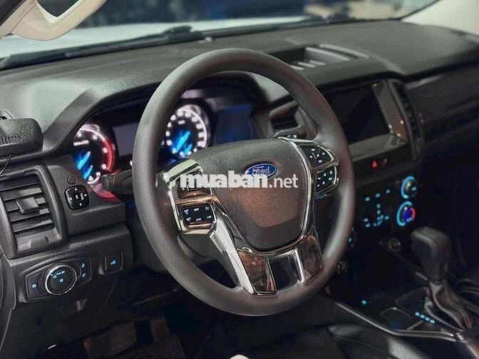 Ford Ranger XLS 2021 Trắng 60.xxx km