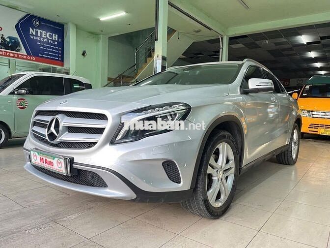 Mercedes-Benz GLA200 2014 Bạc Xăng 1.5L