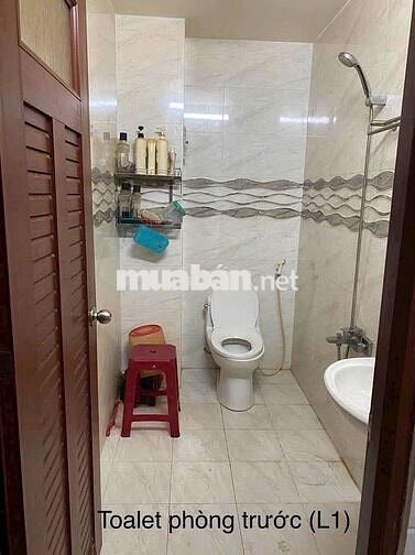 nhà mặt tiền kinh doanh sầm uất. tân quy Q7
