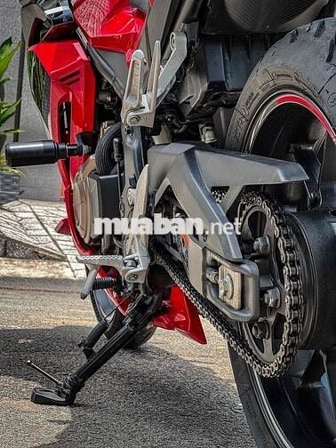 Honda CBR500R 2022 Đỏ 9.999km, có giao lưu xe.