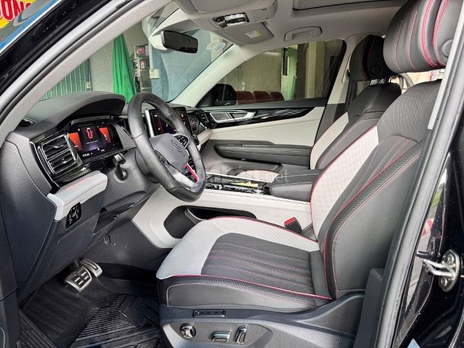 Volkswagen Teramont X Platinum 2.0 AT - 2023  1,750 Triệu