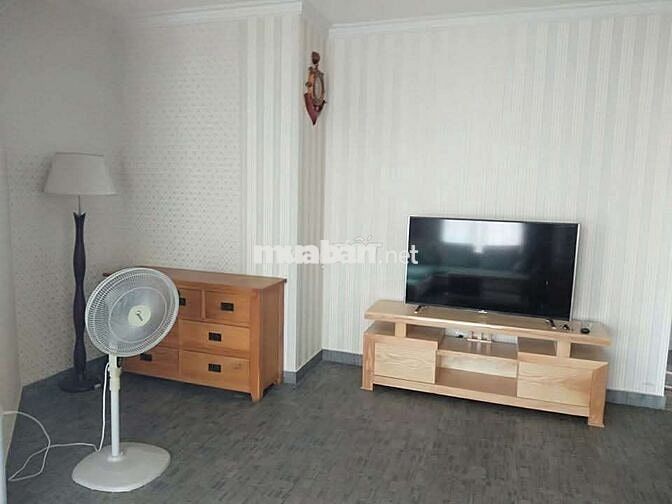 Cần cho thuê căn hộ chung cư phúc yên 1 