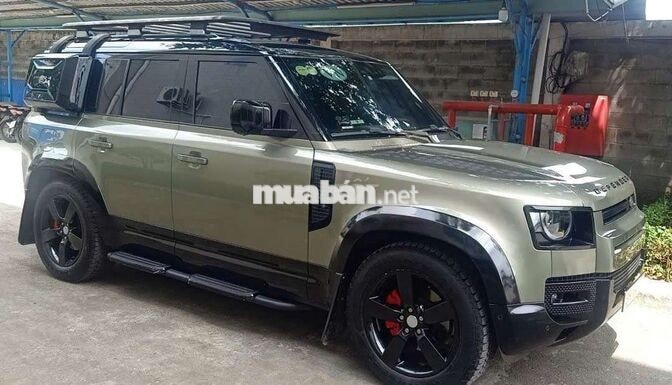 Land Rover Defender 110 HSE 2022 Xanh rêu