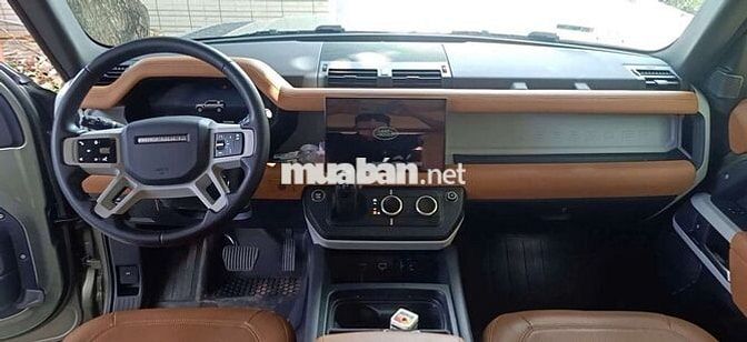 Land Rover Defender 110 HSE 2022 Xanh rêu