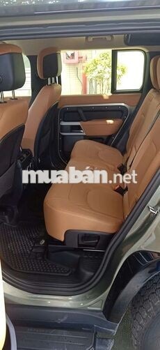 Land Rover Defender 110 HSE 2022 Xanh rêu