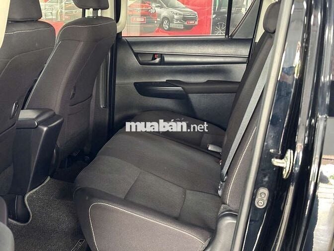 Toyota Hilux 2.4AT 4x2 - 2024 Tự động