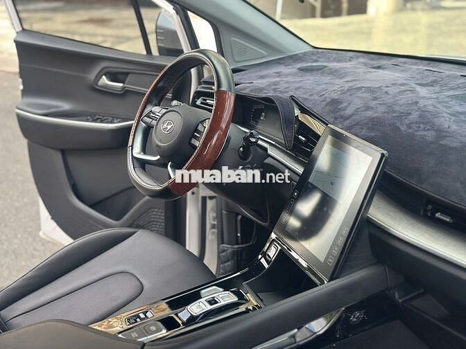 Hyundai Custin 1.5 Đặc biệt 2024 Odo chuẩn xe đẹp