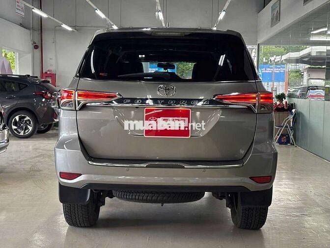 Fortuner 2.7AT - 2019, chỉ 35.167km, Máy xăng, Stđ
