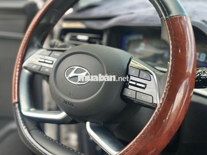 Hyundai Custin 1.5 Đặc biệt 2024 Odo chuẩn xe đẹp