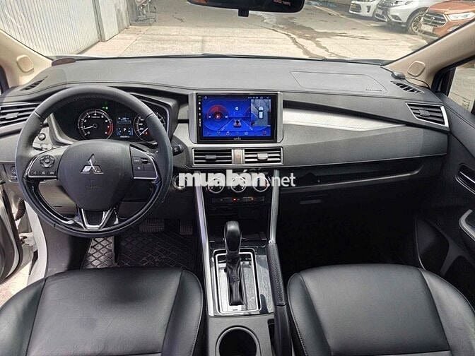 Mitsubishi Xpander 1.5 AT 2021 Trắng