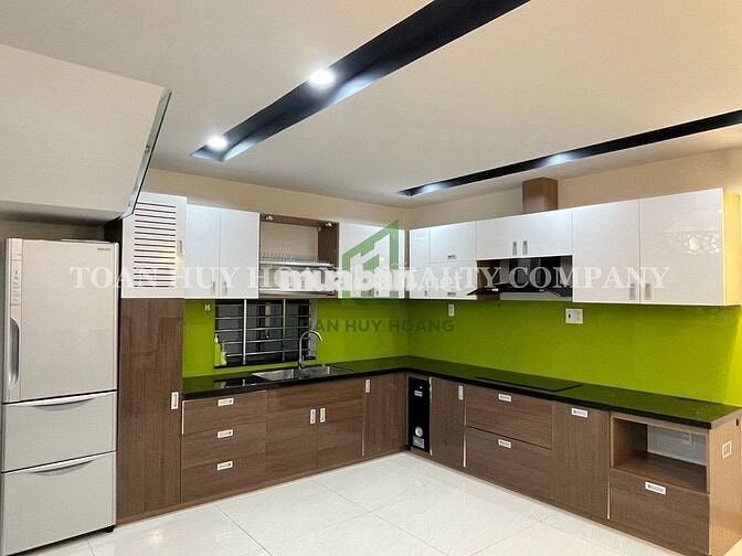 NHÀ ĐẸP 4 PHÒNG NGỦ FULL NỘI THẤT HIỆN ĐẠI GẦN CẦU SÔNG HÀN