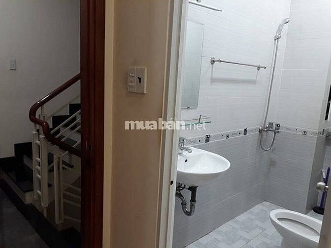 Cho thuê phòng 25m2 hẻm đường Lê Sát, phường Tân Quý, quận Tân Phú