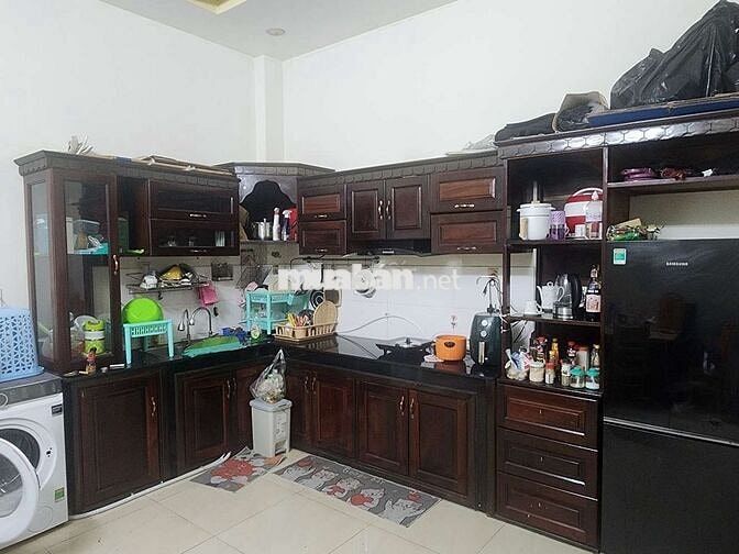 Chỉ 3Tr8 Full Nội thất, Bao Cả Phí, Ngay Ngã 4 Ga