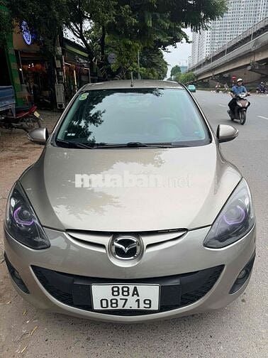 Mazda Madaz2 2015 Tự động Vàng cát